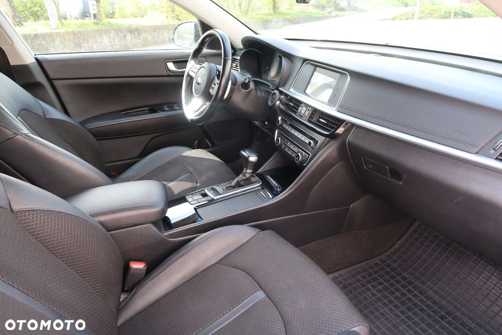 Kia Optima 1.6 T-GDI L DCT - 19