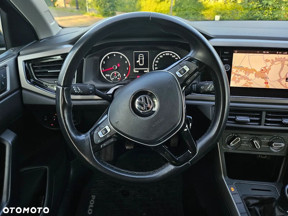 Volkswagen Polo 1.0 (Blue Motion Technology) Comfortline - 9