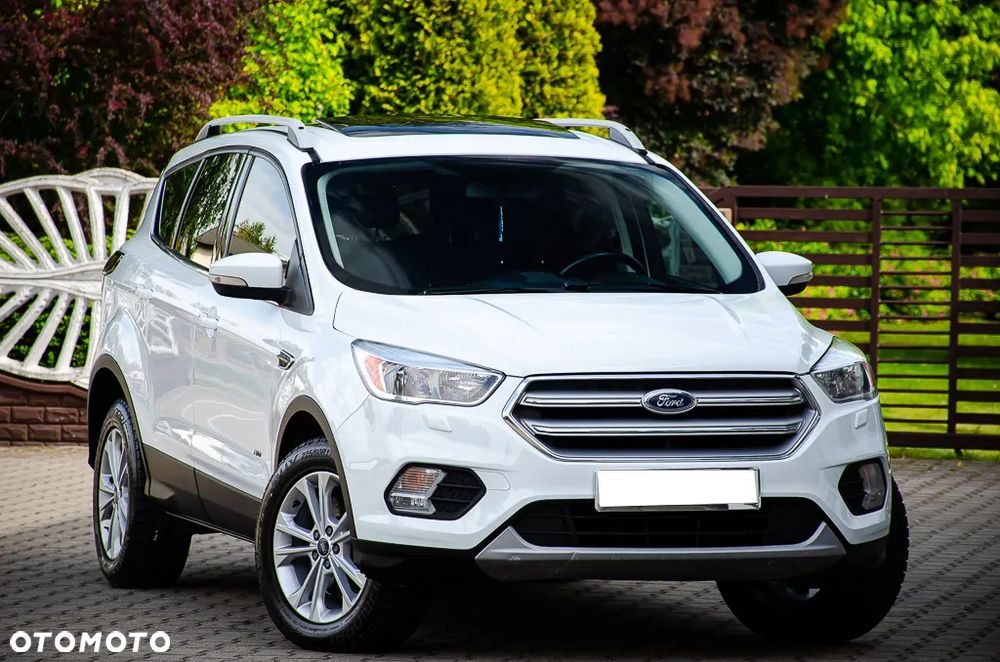 Ford Kuga 1.5 EcoBoost 4x4 Titanium
