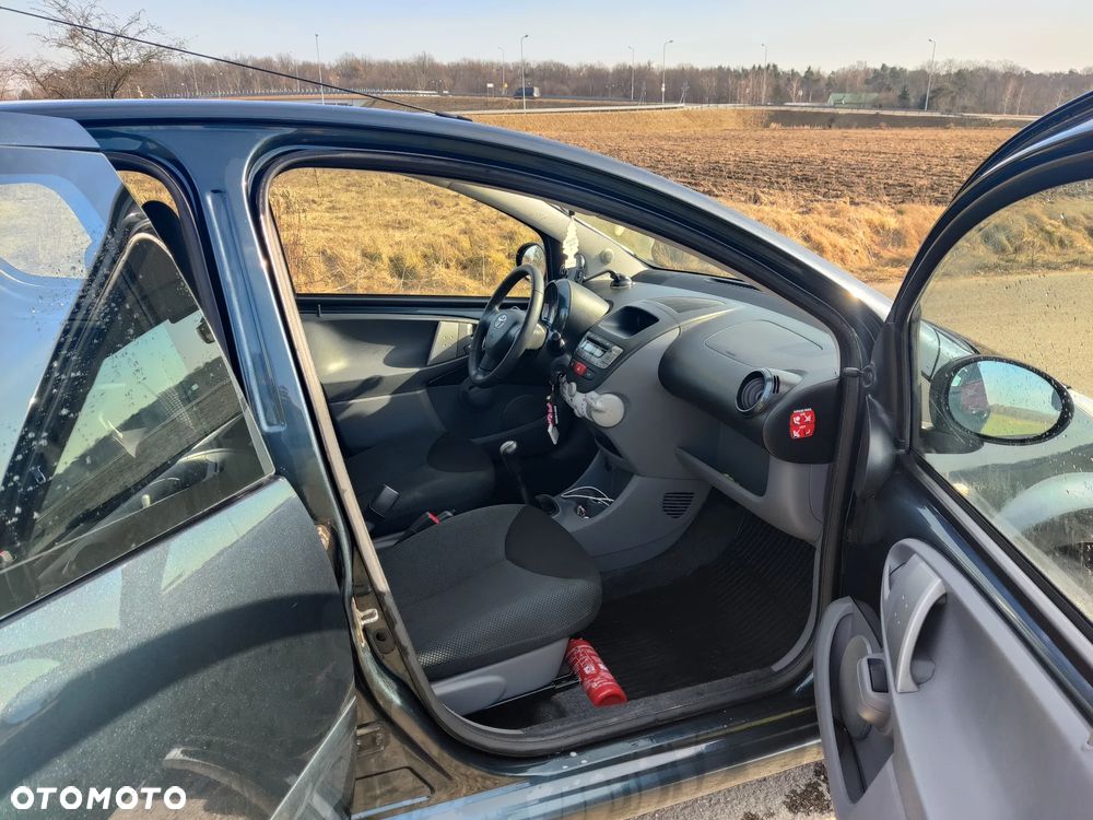 Toyota Aygo 1.0 VVT-i Sol - 6