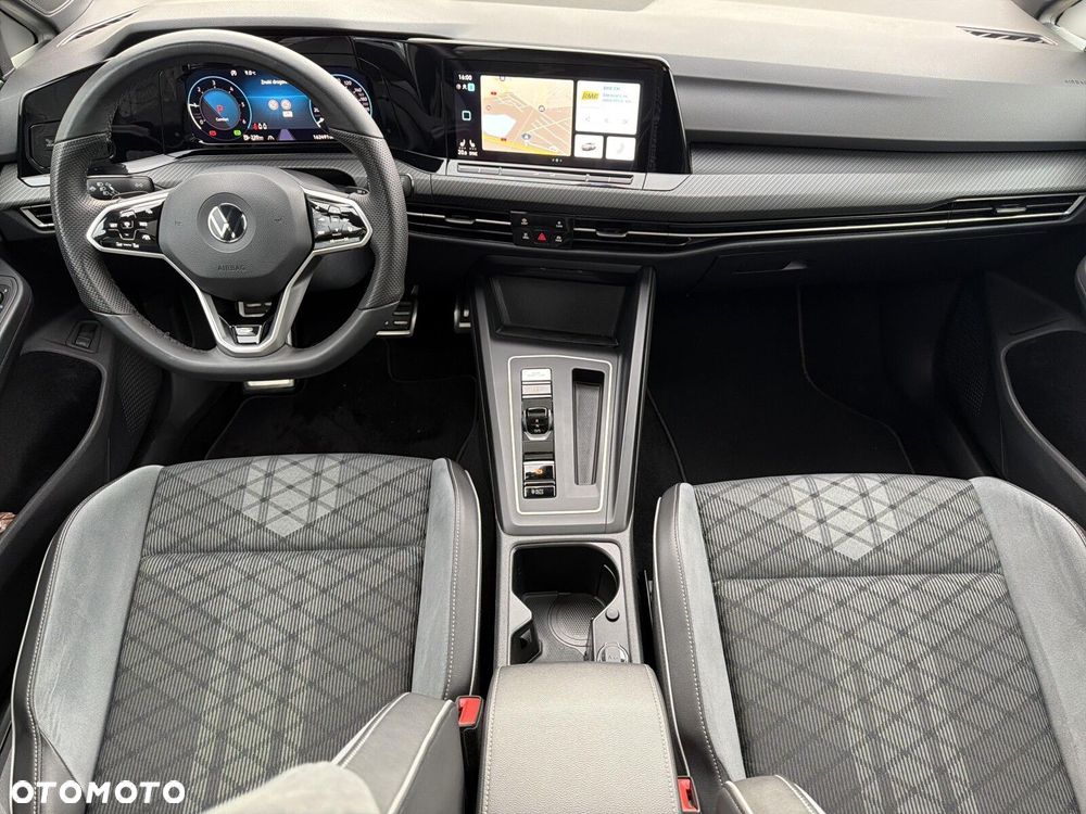 Volkswagen Golf 2.0 TDI R-Line DSG - 20
