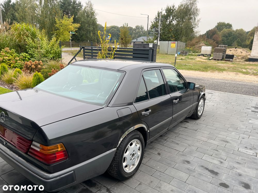 Mercedes-Benz W124 (1984-1993) - 5