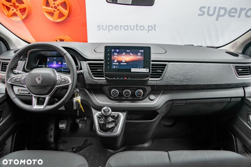 Renault Trafic - 32
