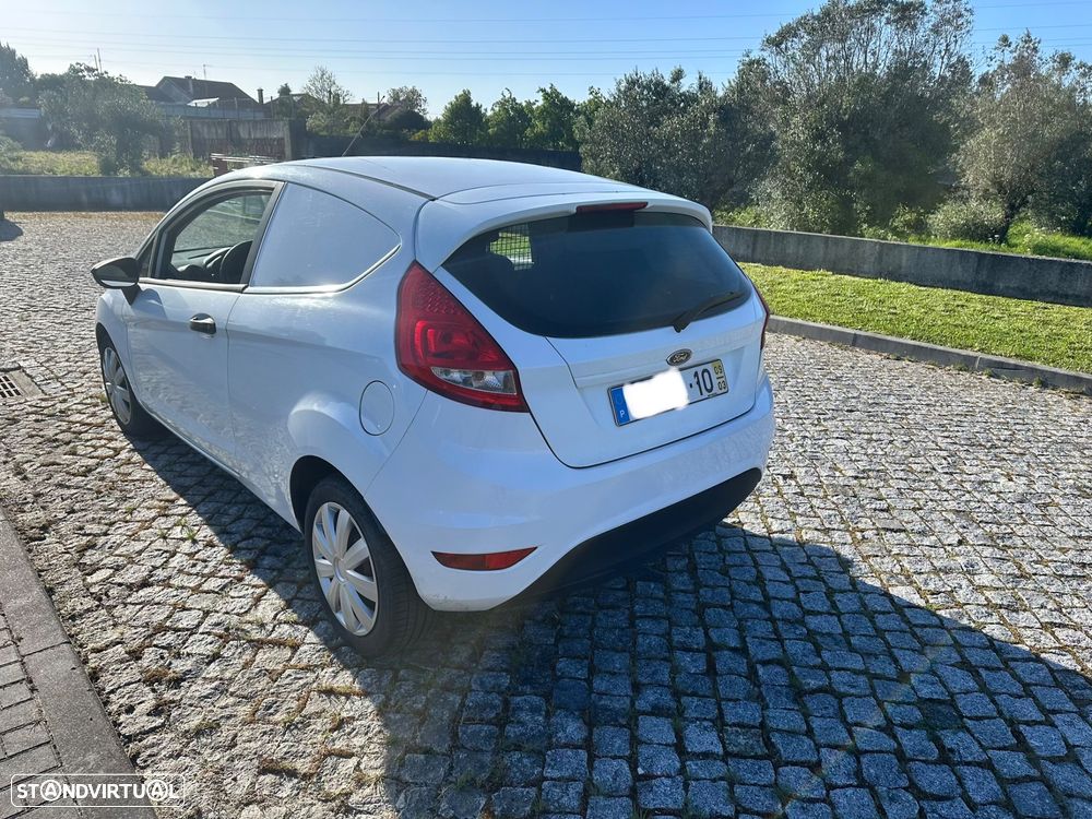 Ford Fiesta - 5