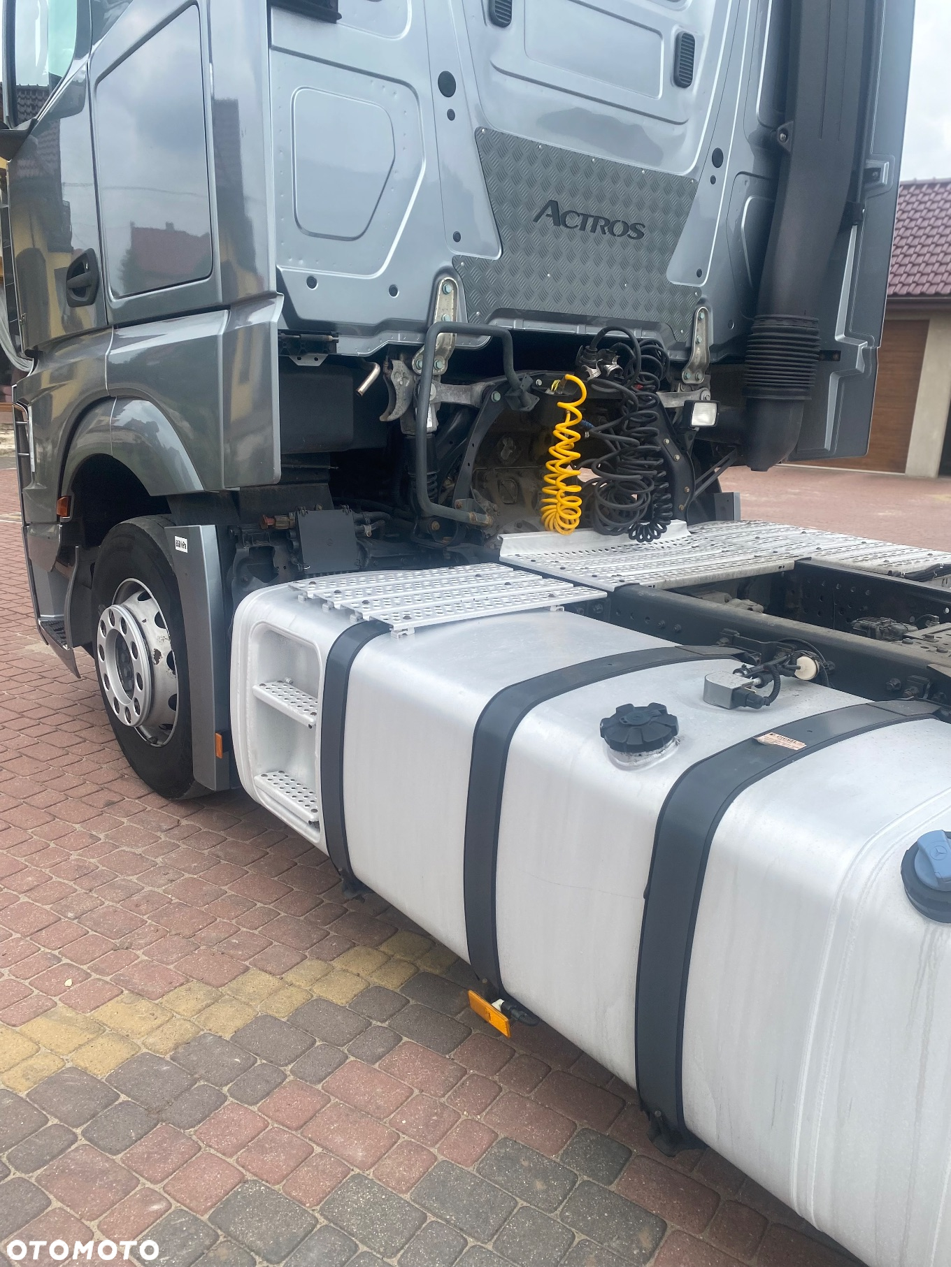 Mercedes-Benz Actros - 5