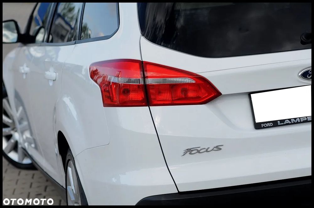 Ford Focus - 25