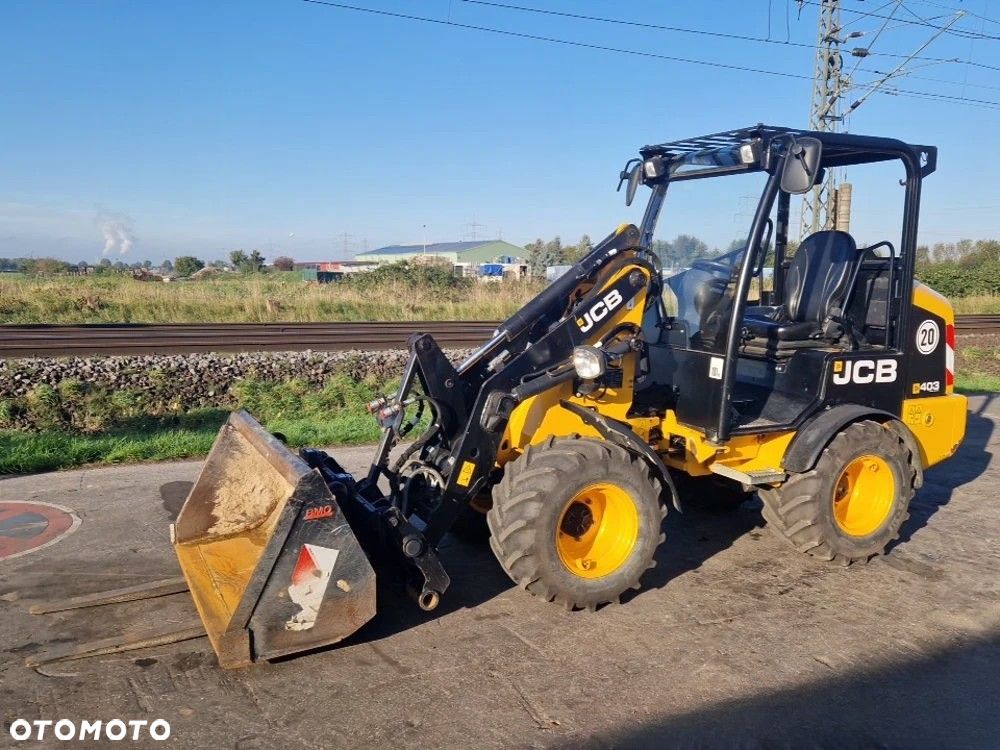 JCB 403 - 1