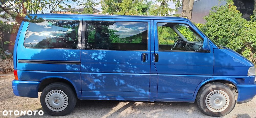 Volkswagen Caravelle GL - 2