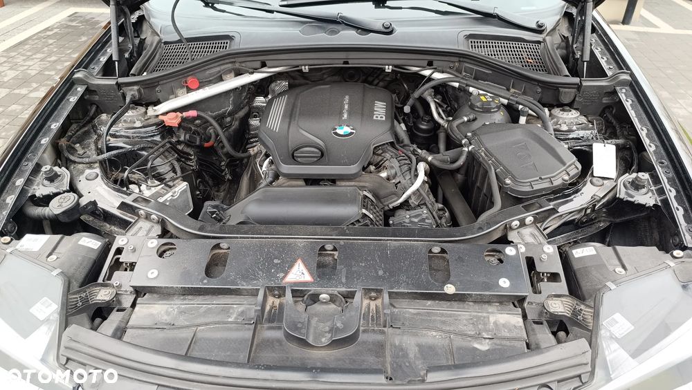 BMW X4 xDrive20d - 16