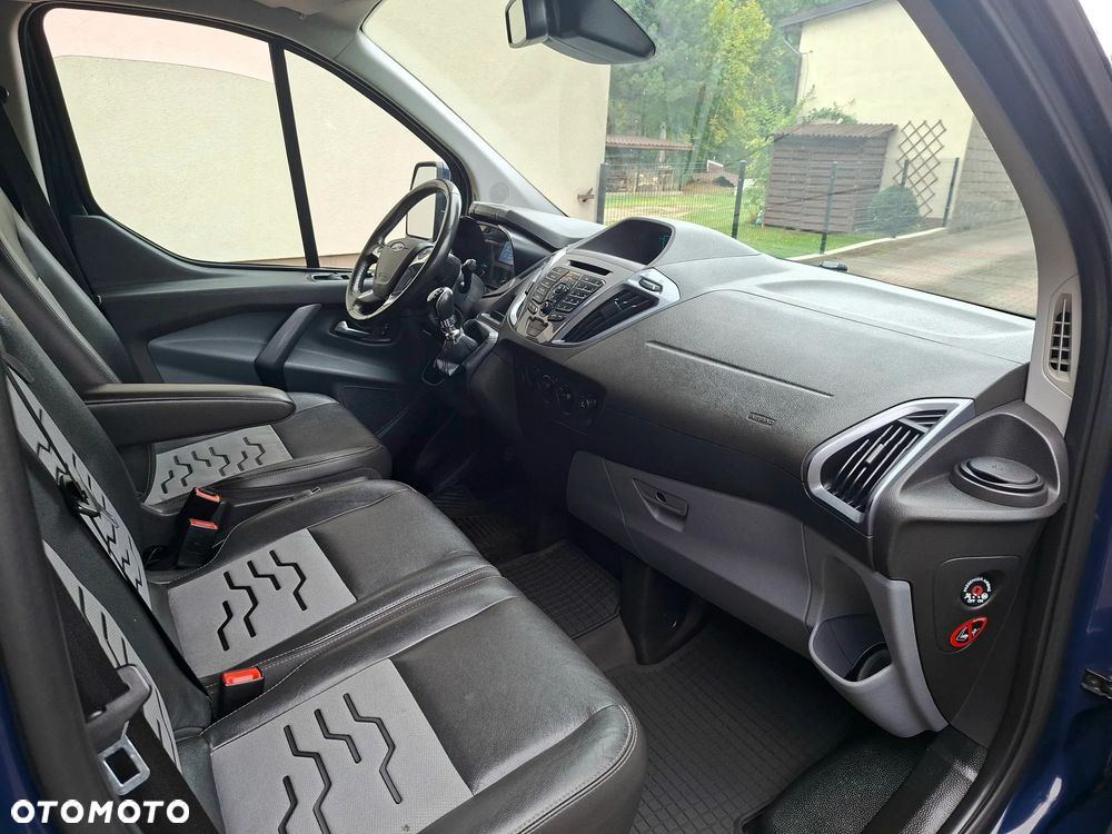 Ford TRANSIT CUSTOM SPORT - 20