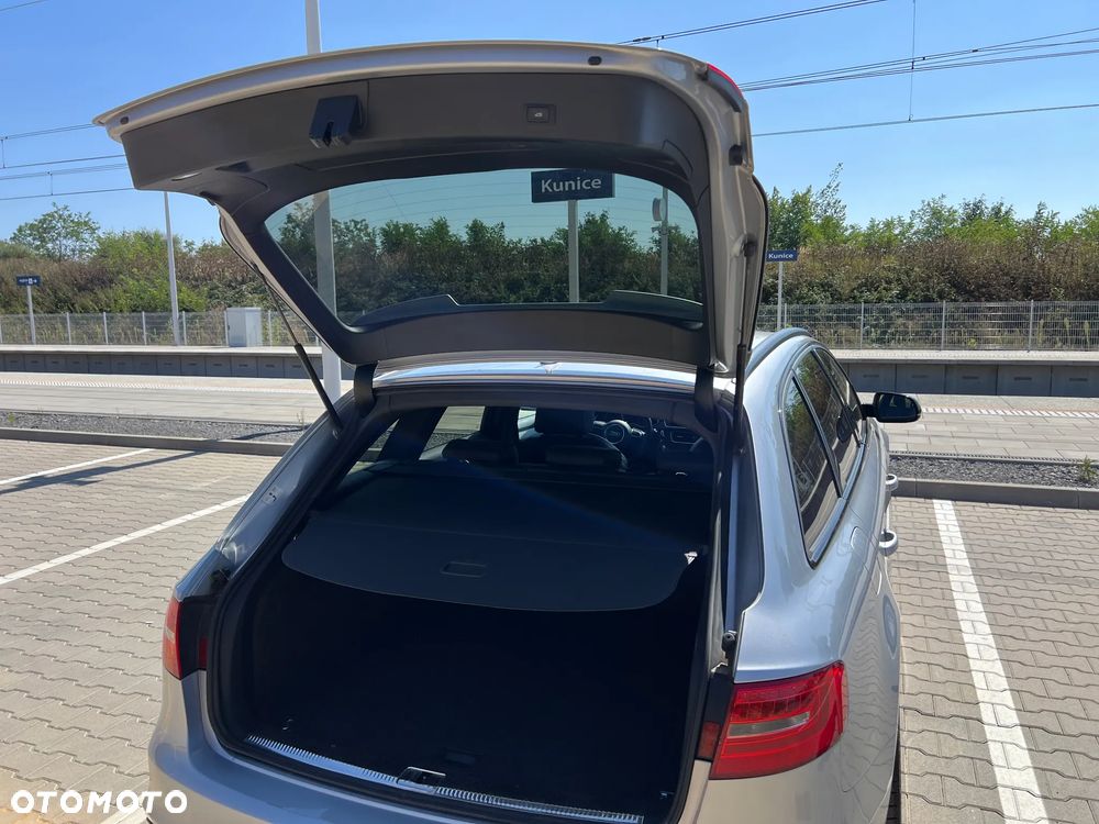 Audi A4 Avant 2.0 TFSI Quattro - 28
