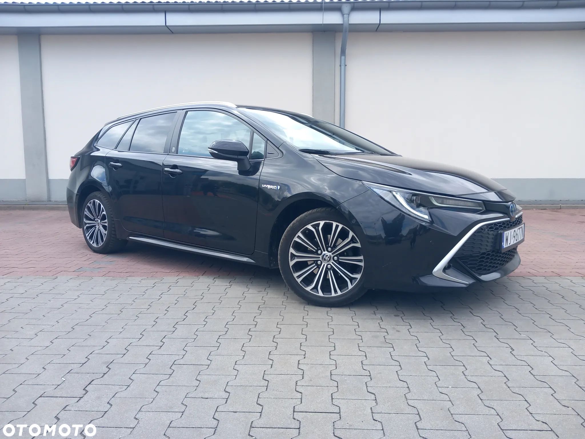 Toyota Corolla - 1
