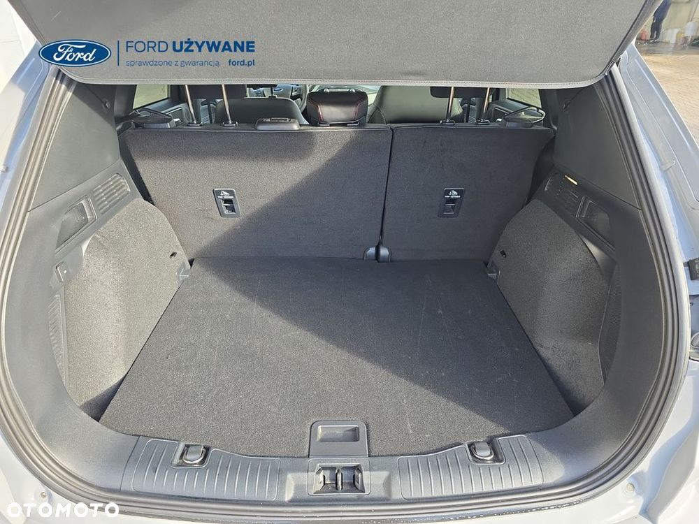 Ford Kuga - 11
