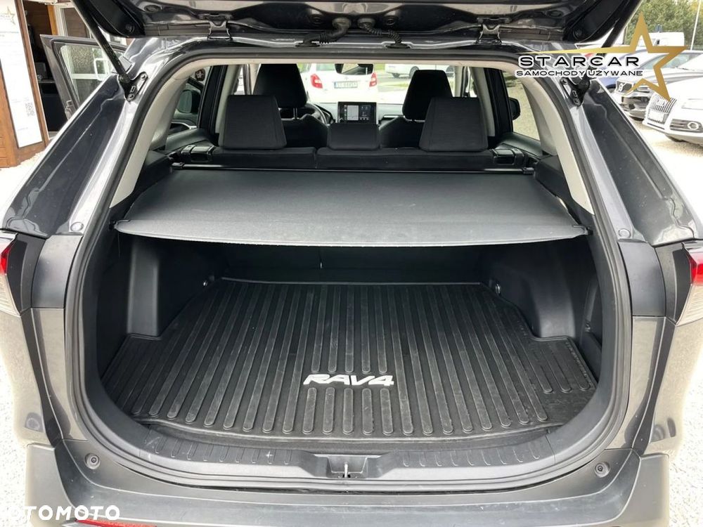 Toyota RAV4 - 22