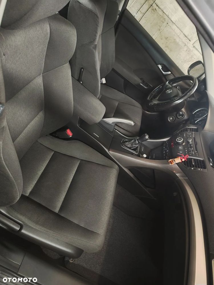 Honda Accord 2.0 Executive - 6