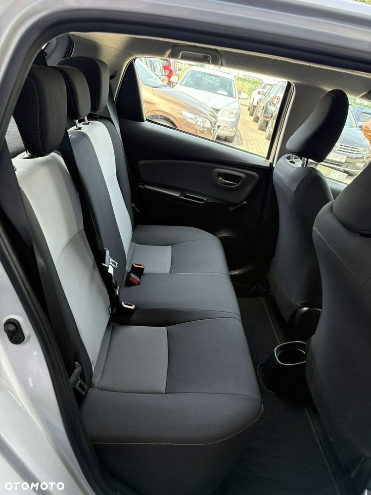 Toyota Yaris - 18
