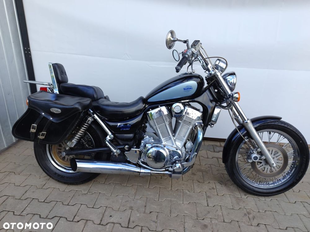 Suzuki Intruder