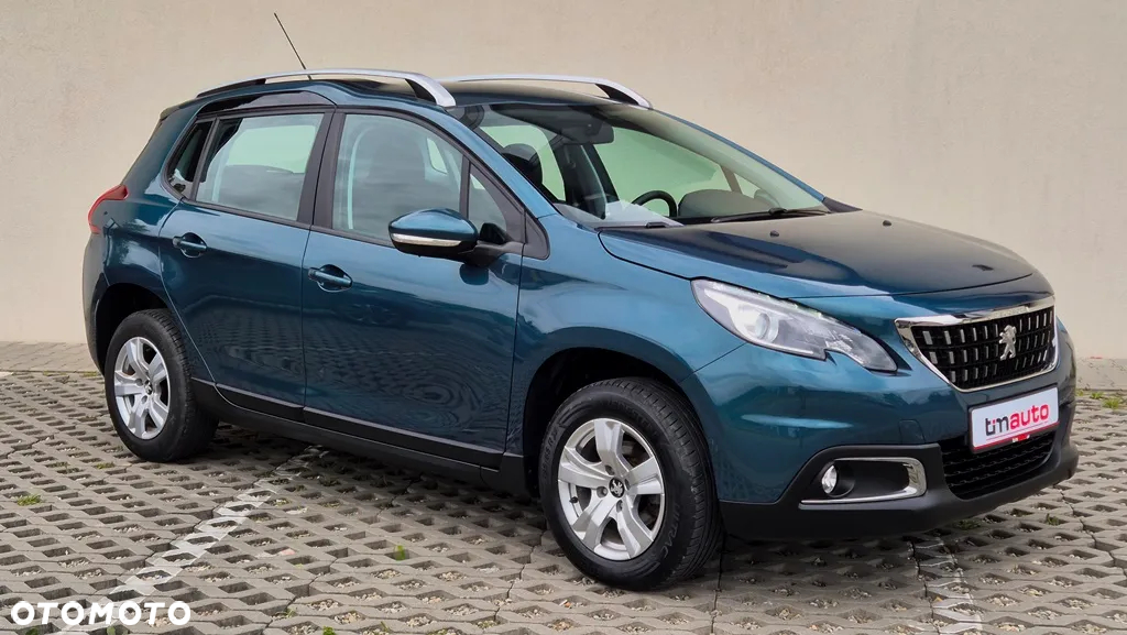 Peugeot 2008 1.2 Pure Tech Style S&S - 38