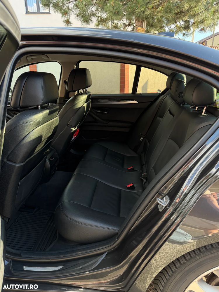 BMW Seria 5 520d Aut. - 5