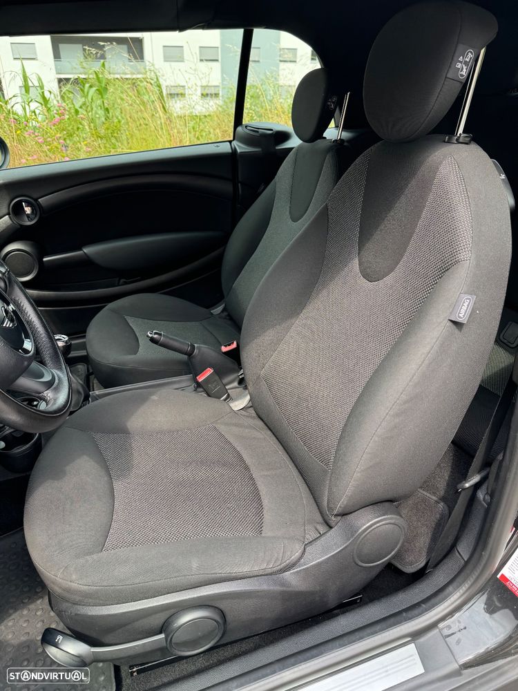 MINI Cabrio Cooper D - 9