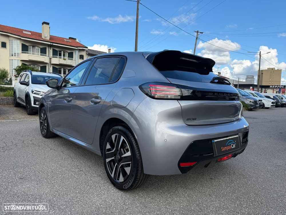 Peugeot 208 1.2 Hybrid Allure e-DCS6 - 7