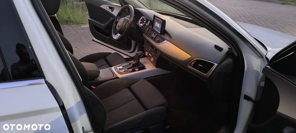 Audi A6 Avant 2.0 TDI Ultra S tronic - 10
