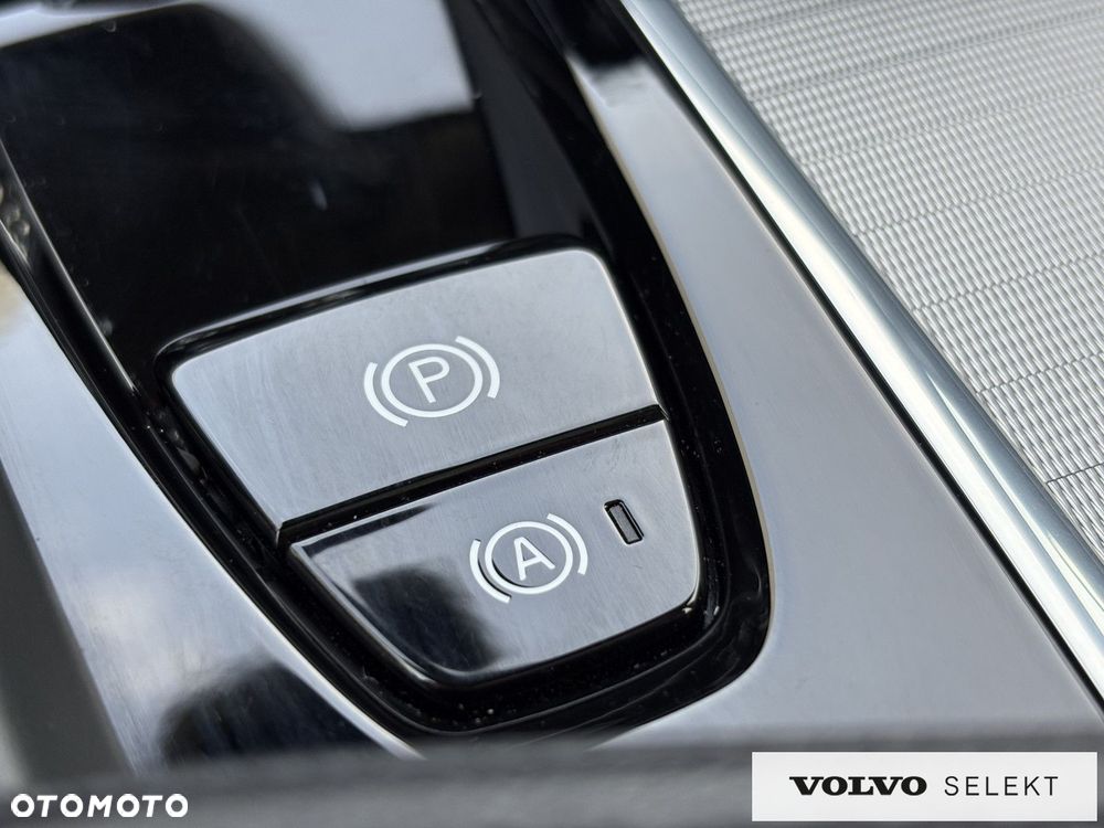 Volvo XC 60 - 21