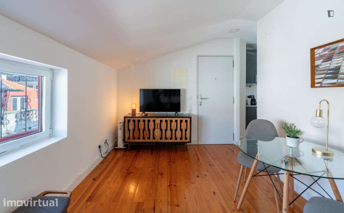 Apartamento com 1 quartos - localizado em Bairro Alto Lisbon - Grande imagem: 5/9