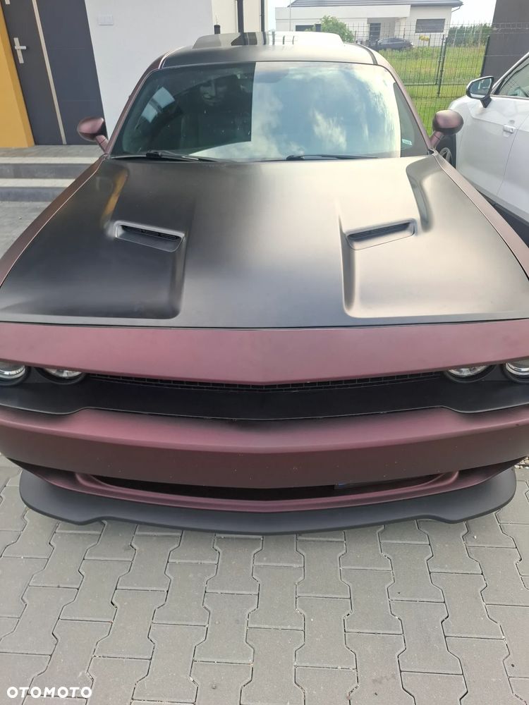 Dodge Challenger - 9