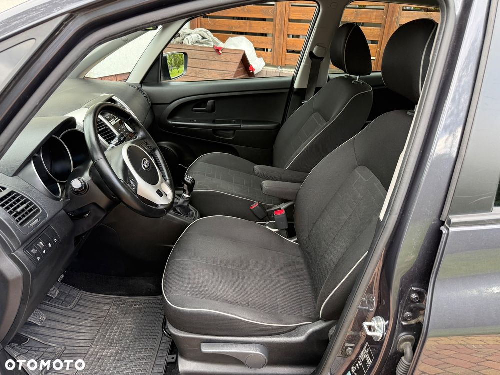 Kia Venga 1.6 CVVT Dream Team Edition - 7