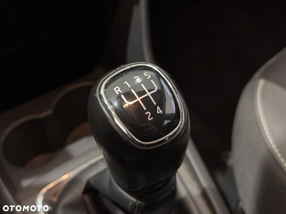 Skoda RAPID 1.0 TSI Ambition - 28