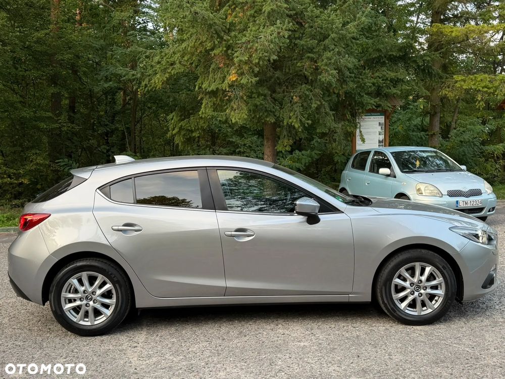 Mazda 3 - 15