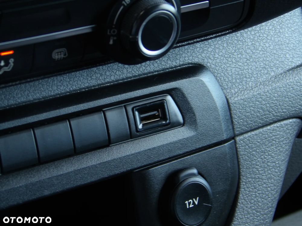 Opel Vivaro - 25