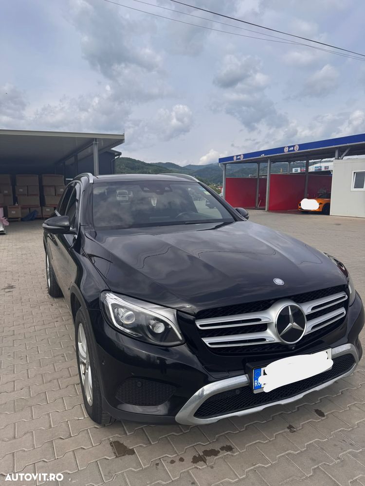 Mercedes-Benz GLC - 2
