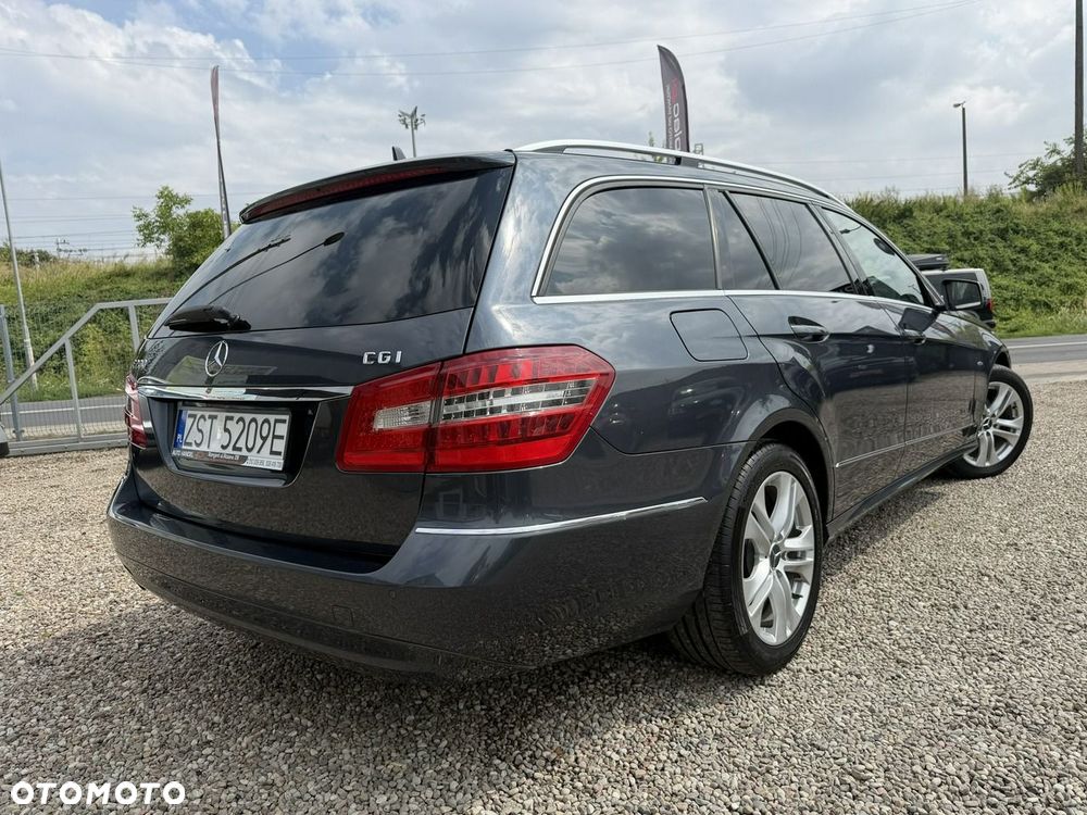 Mercedes-Benz Klasa E - 28