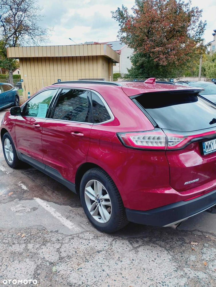 Ford Edge - 5
