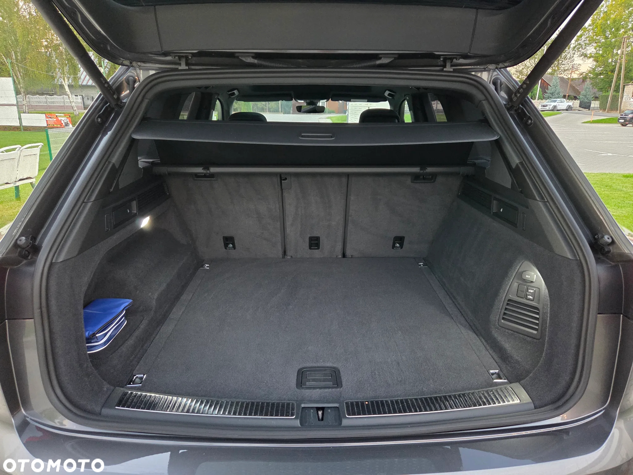 Volkswagen Touareg 3.0 V6 TFSI 4Motion R-Line - 38