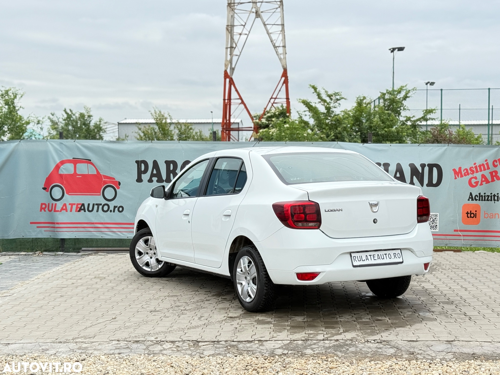Dacia Logan - 2