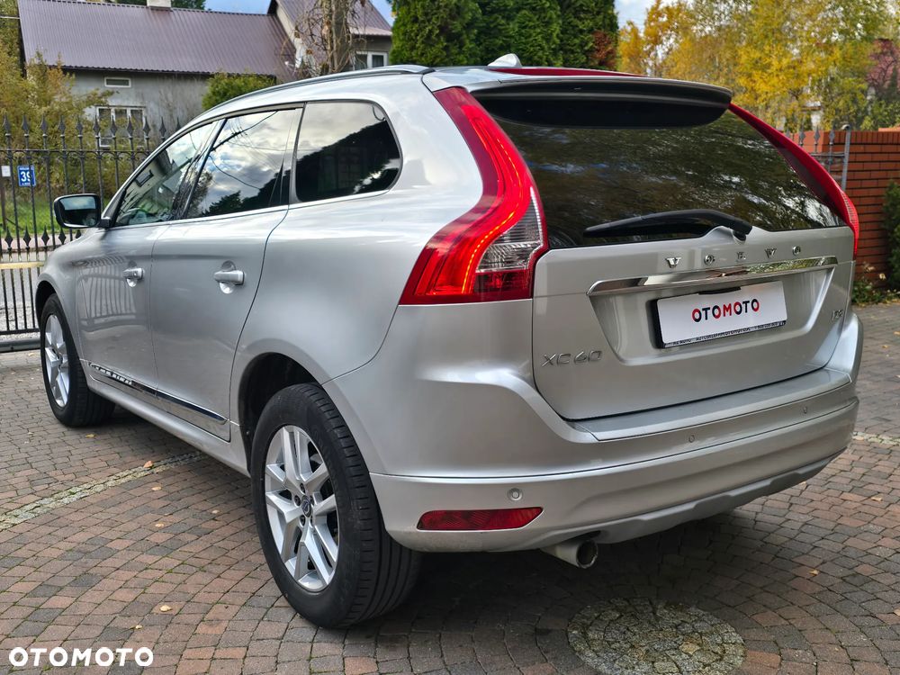 Volvo XC 60 D3 Geartronic Summum - 26