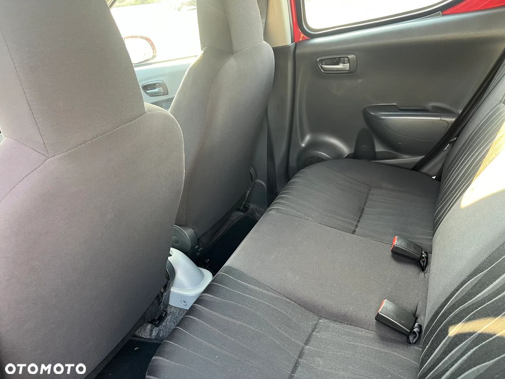 Nissan Pixo 1.0 Visia - 10