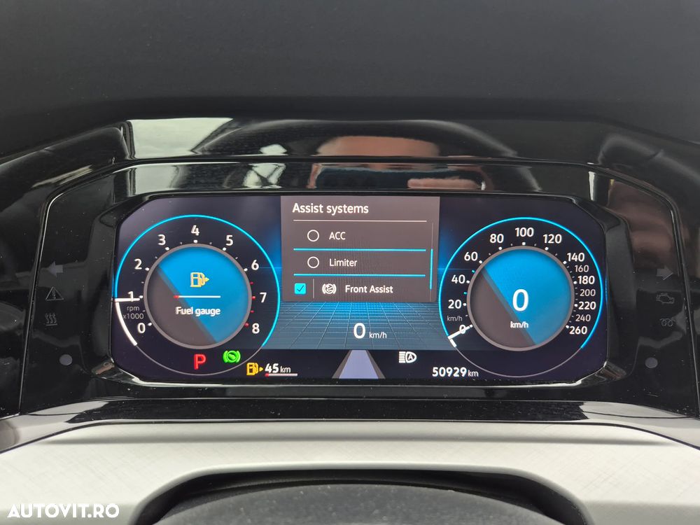 Volkswagen Golf 1.0 eTSI DSG MHEV Life - 18