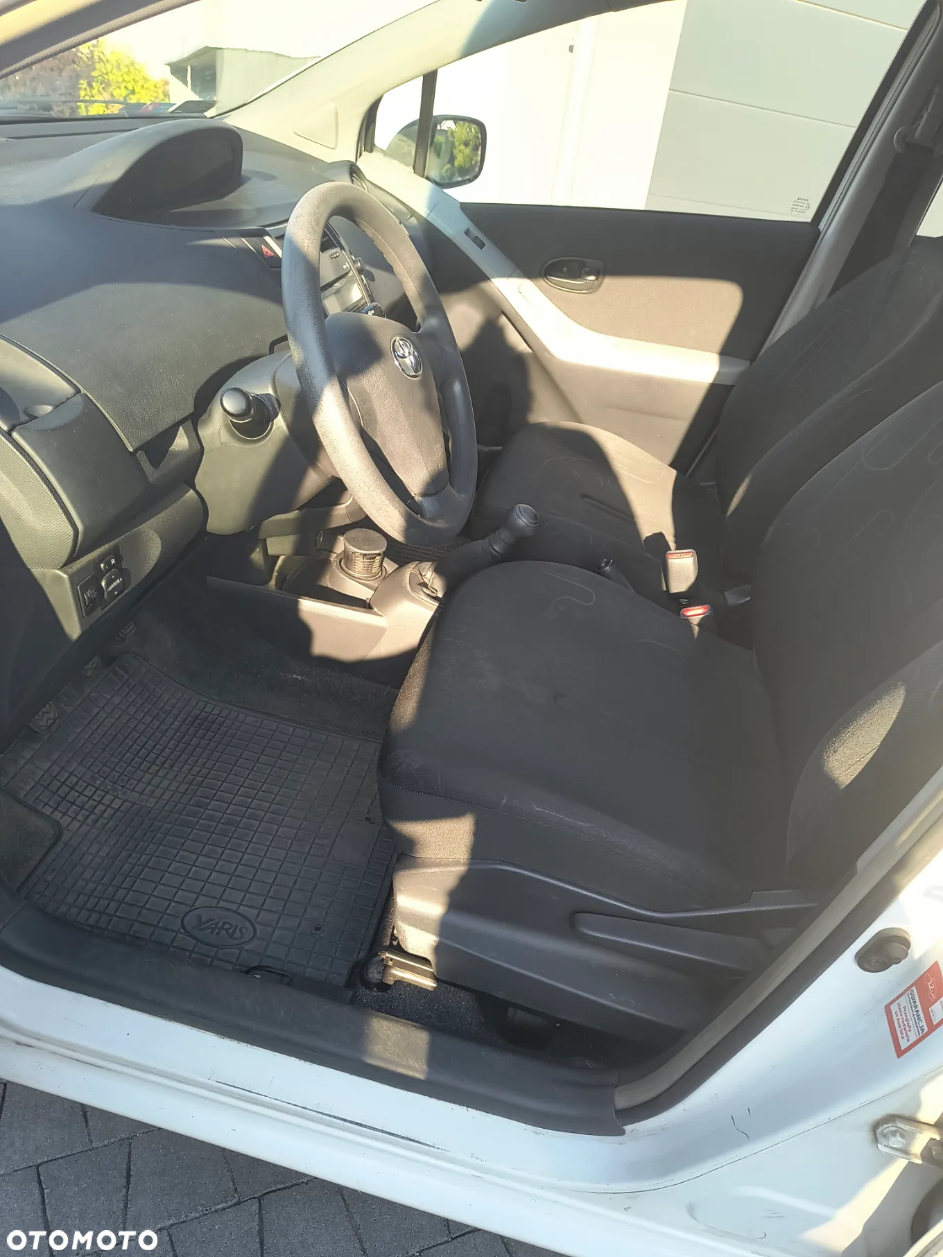 Toyota Yaris - 6