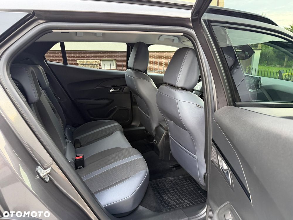 Peugeot 2008 BlueHDi 100 Allure - 12