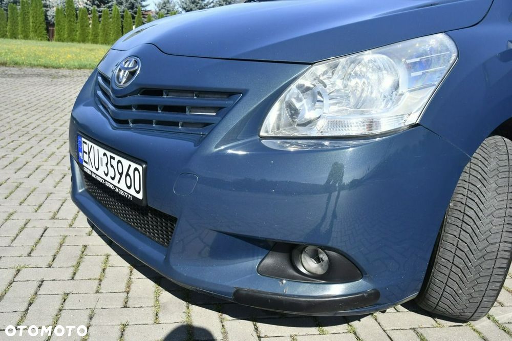 Toyota Verso - 4