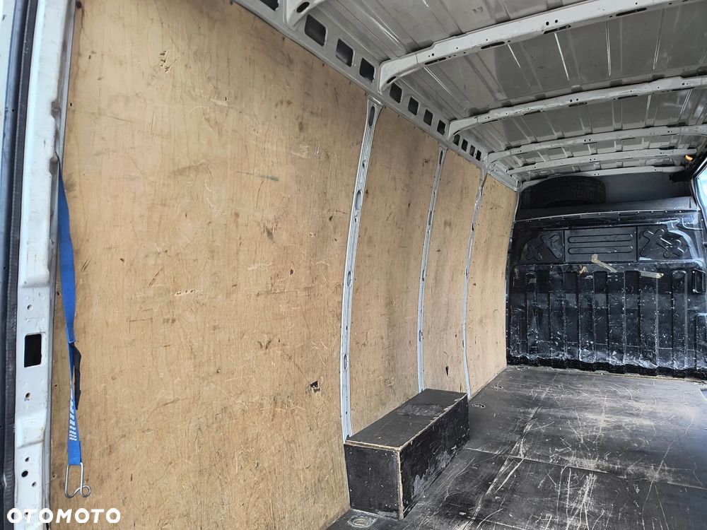 Iveco Daily 35S15 - 18
