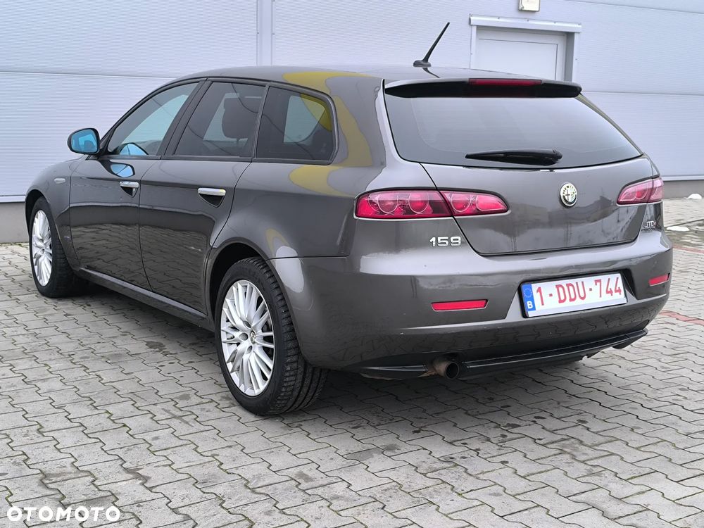 Alfa Romeo 159 2.0 JTDM 16V DPF - 14