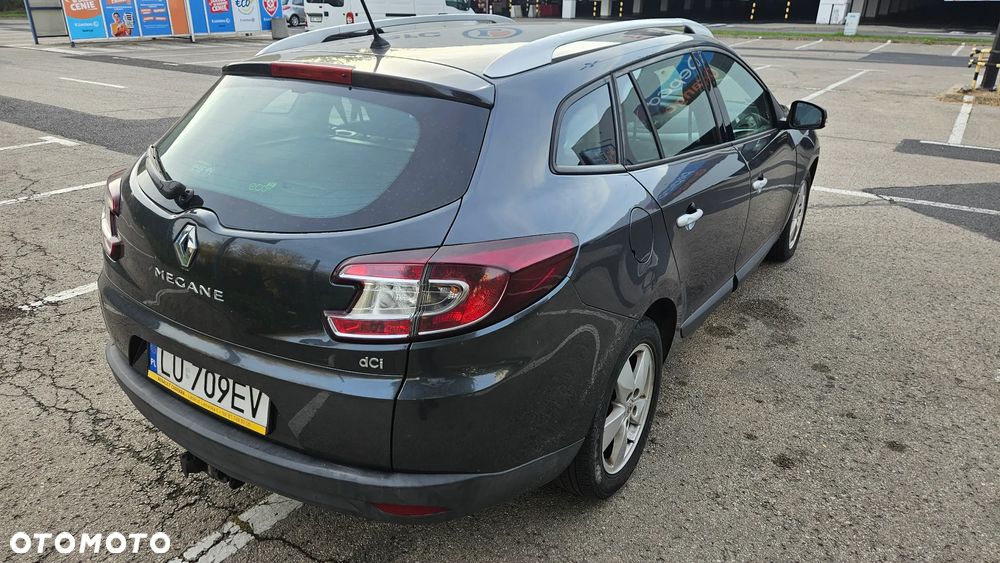 Renault Megane 2010 photo 3