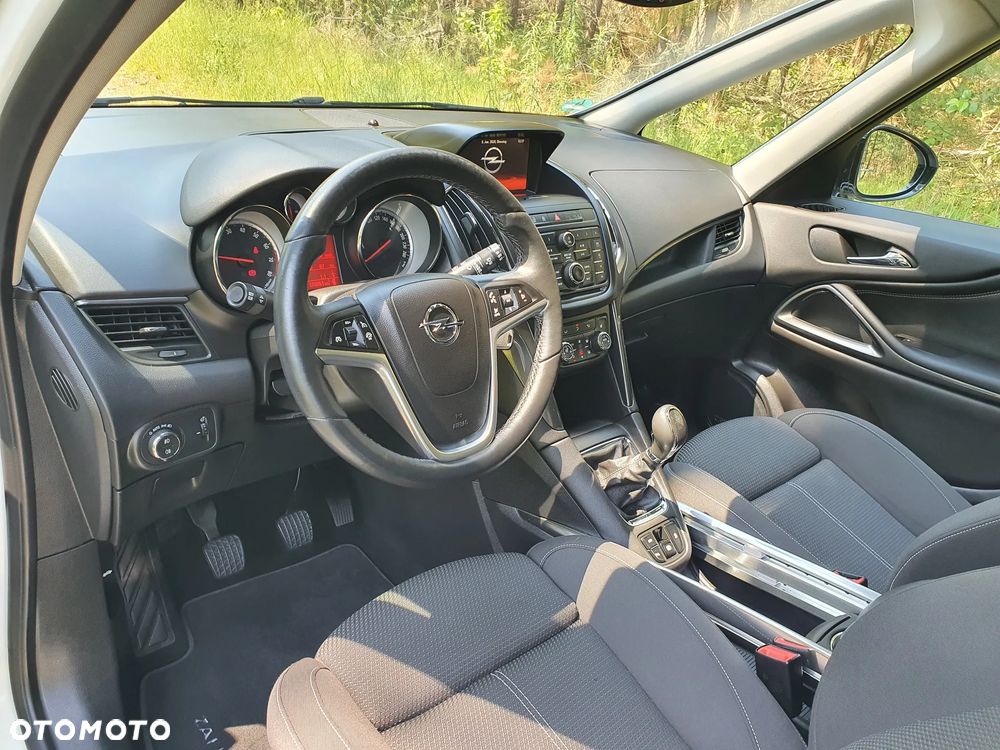 Opel Zafira Tourer 1.4 Turbo Edition - 18