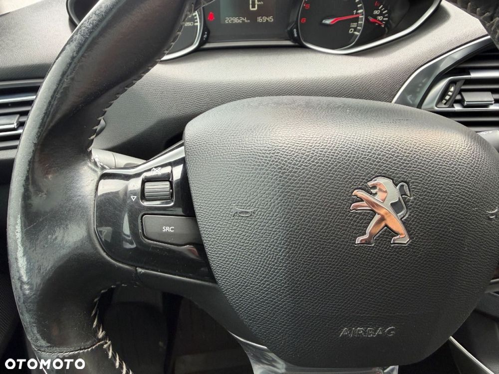 Peugeot 308 - 14