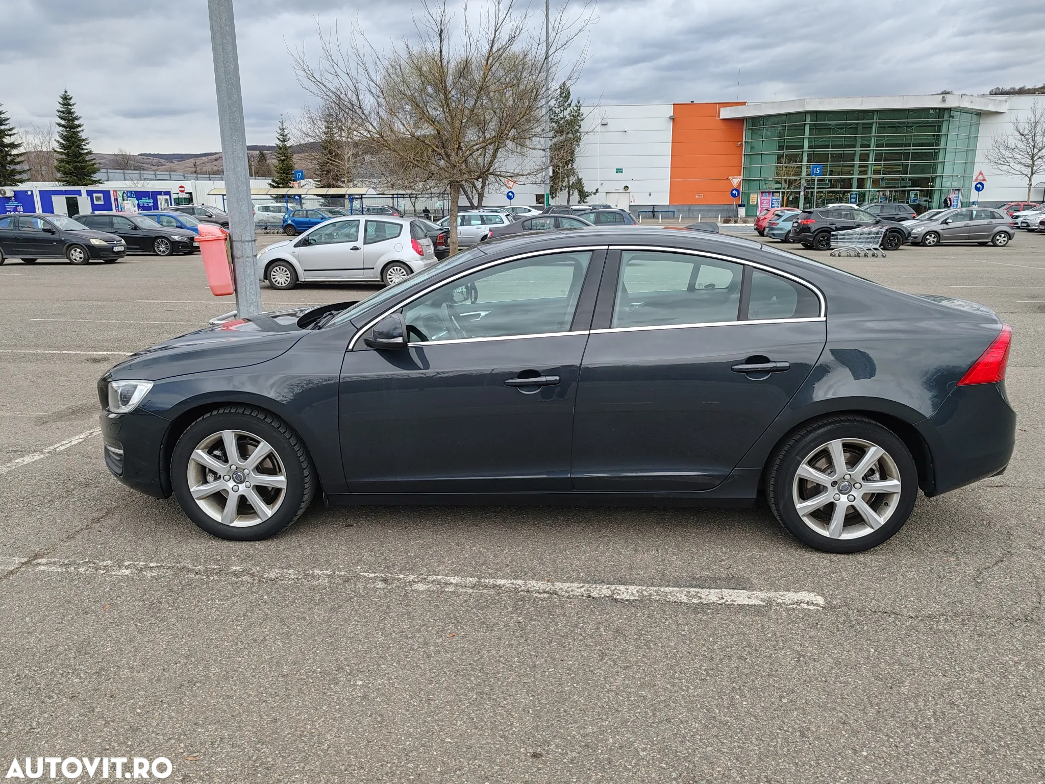 Volvo S60 D4 Momentum - 6